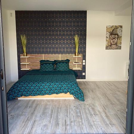 Adorable Studio D'Hote Zen Et Paisible Les Gonds Екстер'єр фото